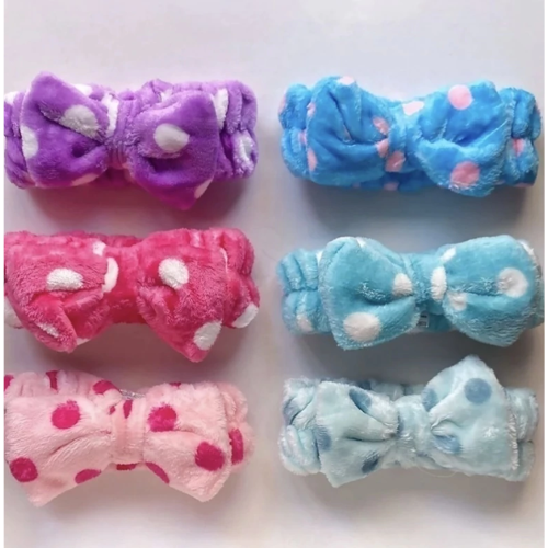 Faixa de Cabelo de Pelúcia com Laço para Skincare e Maquiagem 2 Faixa de Cabelo de Pelúcia com Laço para Skincare e Maquiagem - Imagem 2