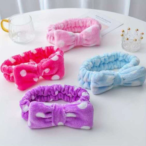 Faixa de Cabelo de Pelúcia com Laço para Skincare e Maquiagem 6 Faixa de Cabelo de Pelúcia com Laço para Skincare e Maquiagem - Imagem 6